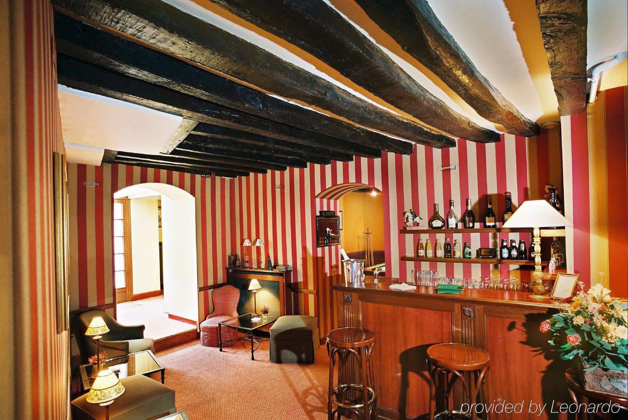 Hotel La Residence Du Berry Versailles Restaurant photo